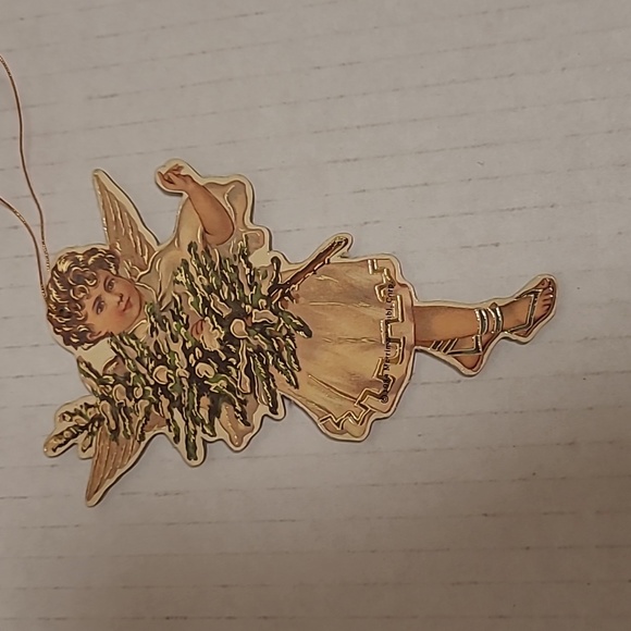 4 Vintage 1984 Merrimack Ornaments - Picture 5 of 13